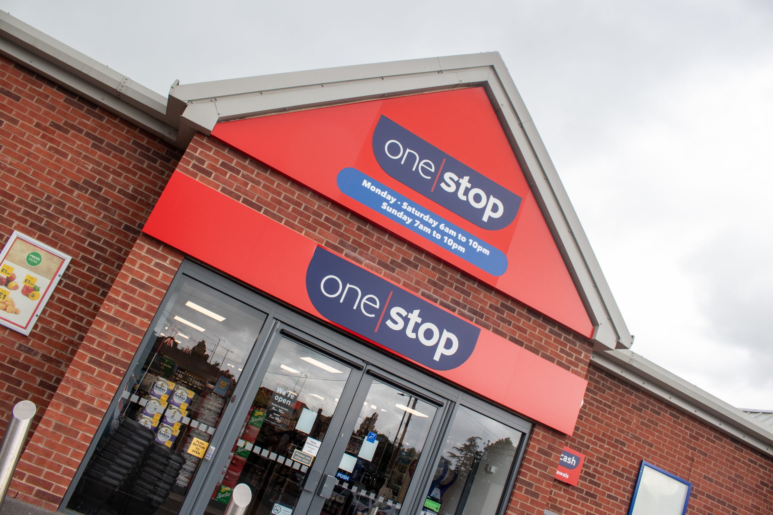 One Stop Win Big at the Retail Industry Awards 2022